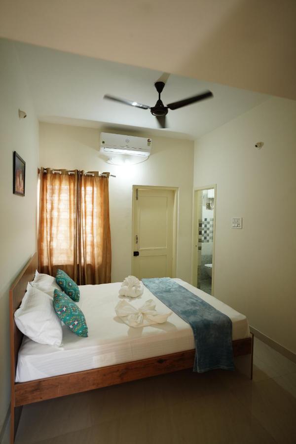 Castle Suites By Haven Homes, Kempegowda International Airport Road Bangalore Buitenkant foto