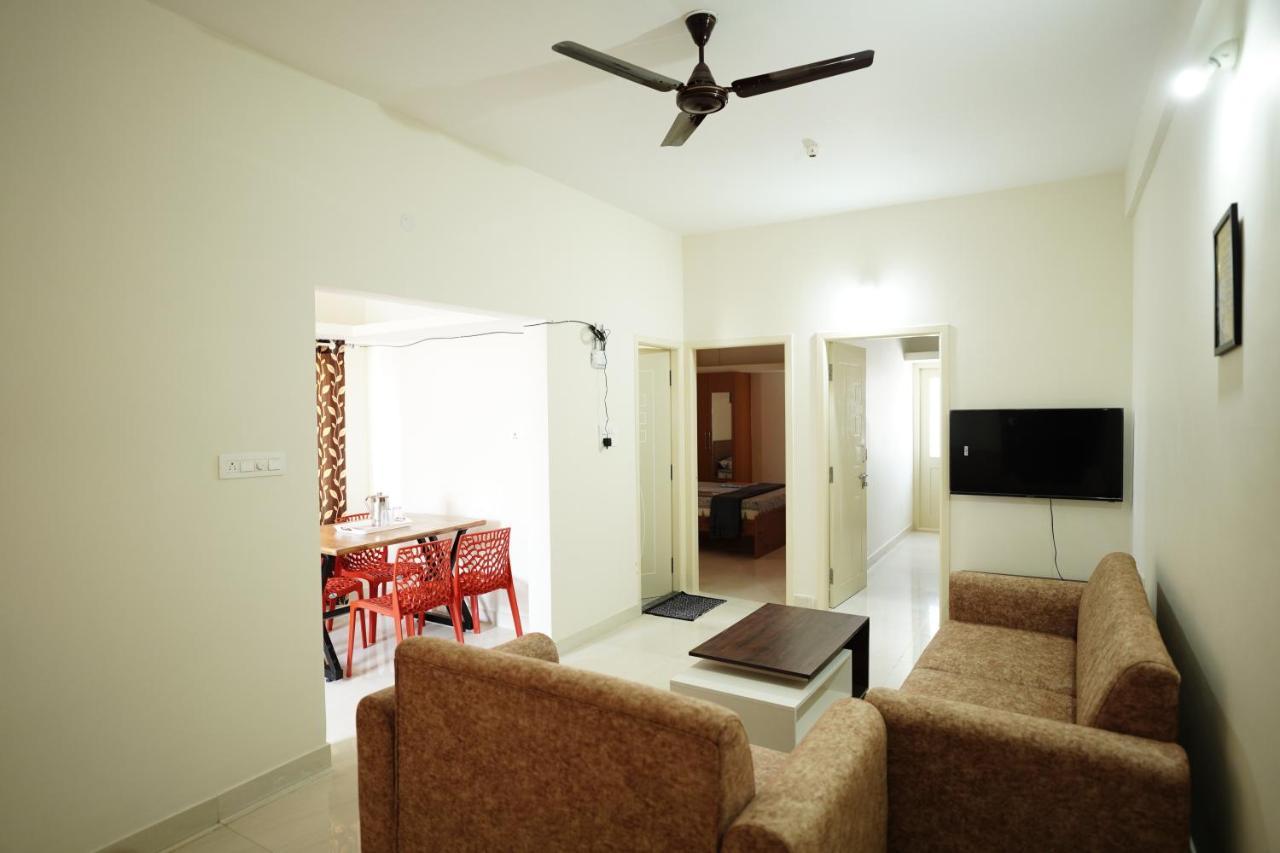 Castle Suites By Haven Homes, Kempegowda International Airport Road Bangalore Buitenkant foto