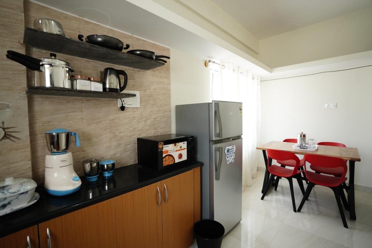 Castle Suites By Haven Homes, Kempegowda International Airport Road Bangalore Buitenkant foto