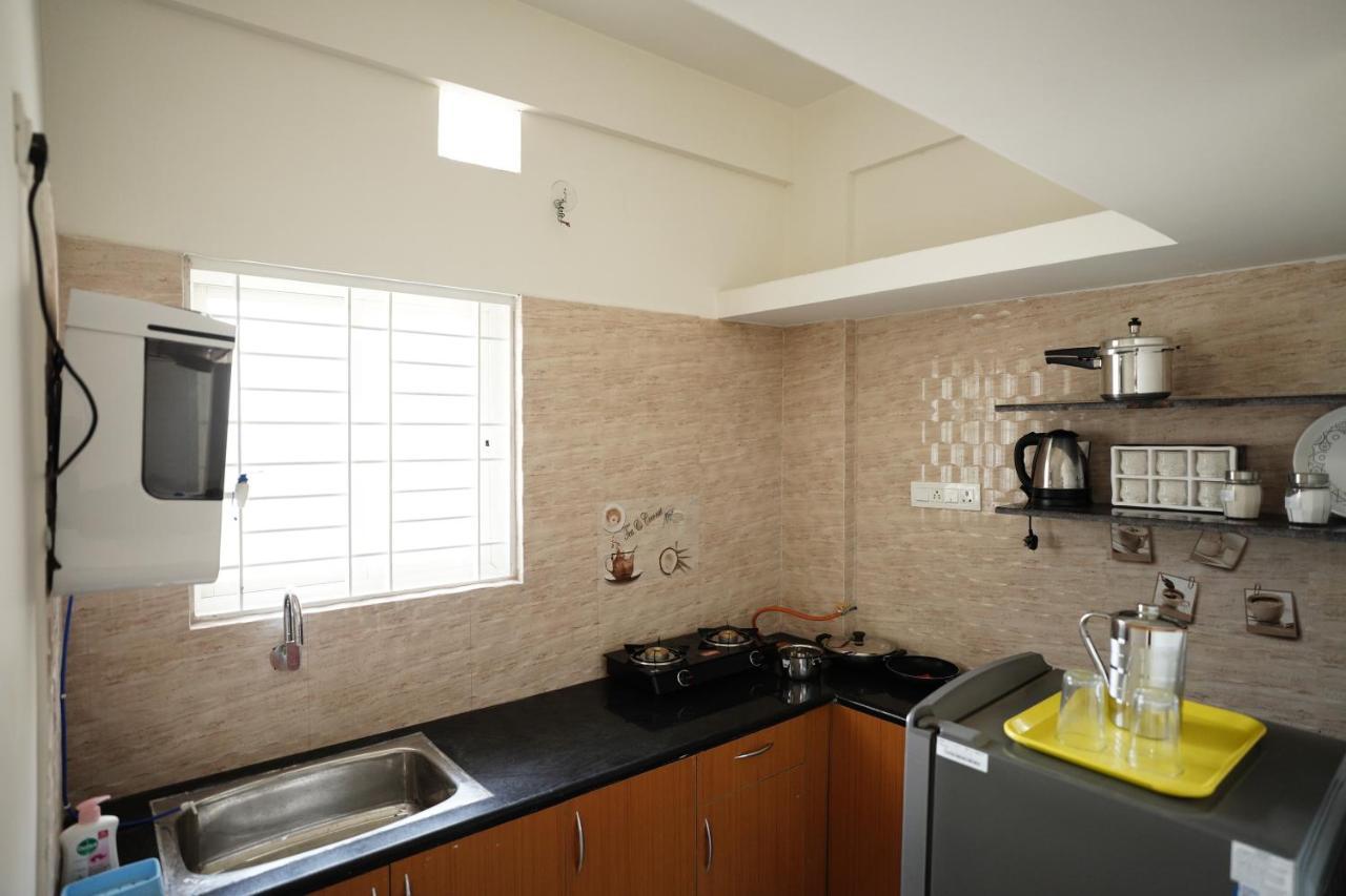 Castle Suites By Haven Homes, Kempegowda International Airport Road Bangalore Buitenkant foto